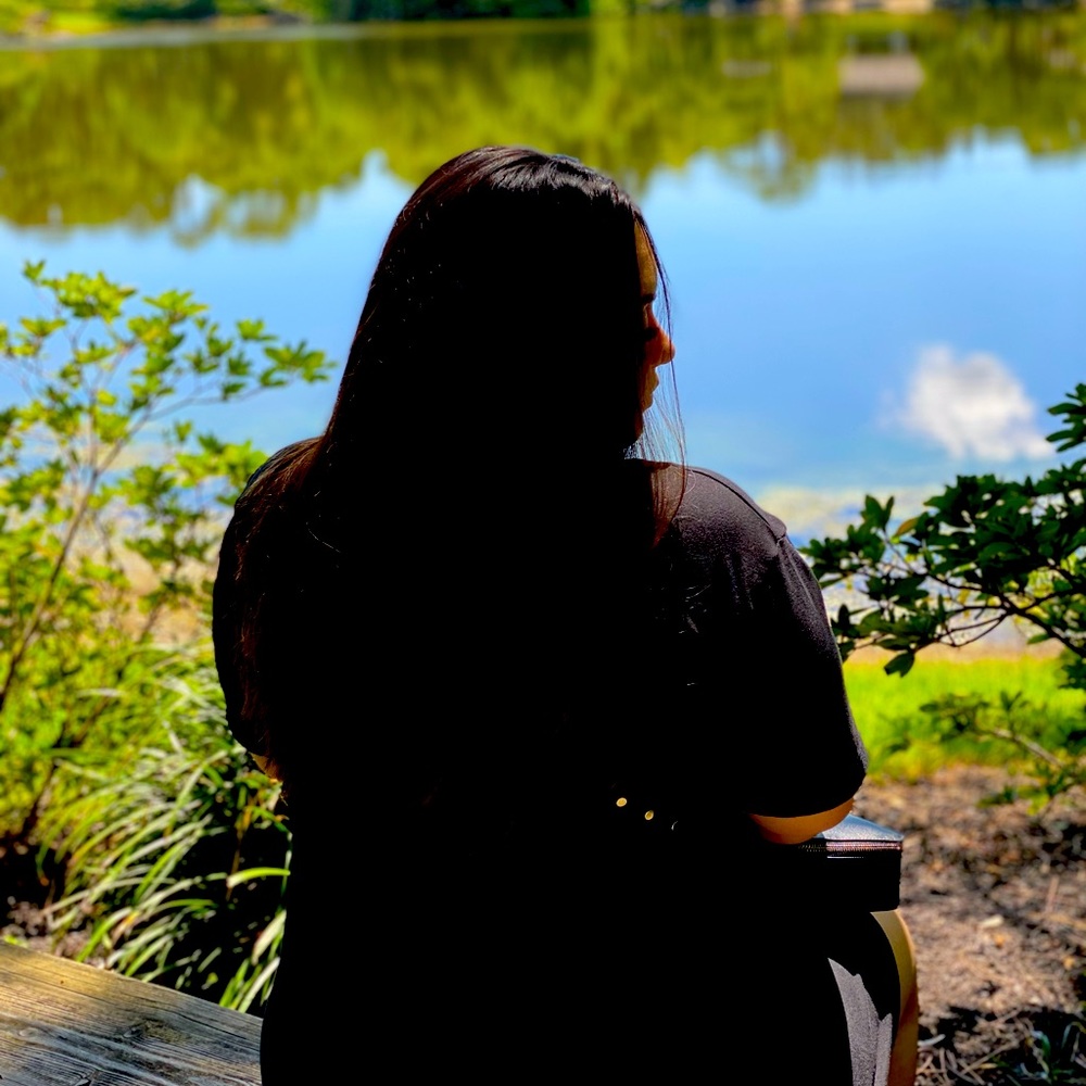 Meet your Posher, Izzy